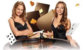 Layar bonus free spins Treasures of Aztec dengan simbol scatter dan penghitung putaran gratis